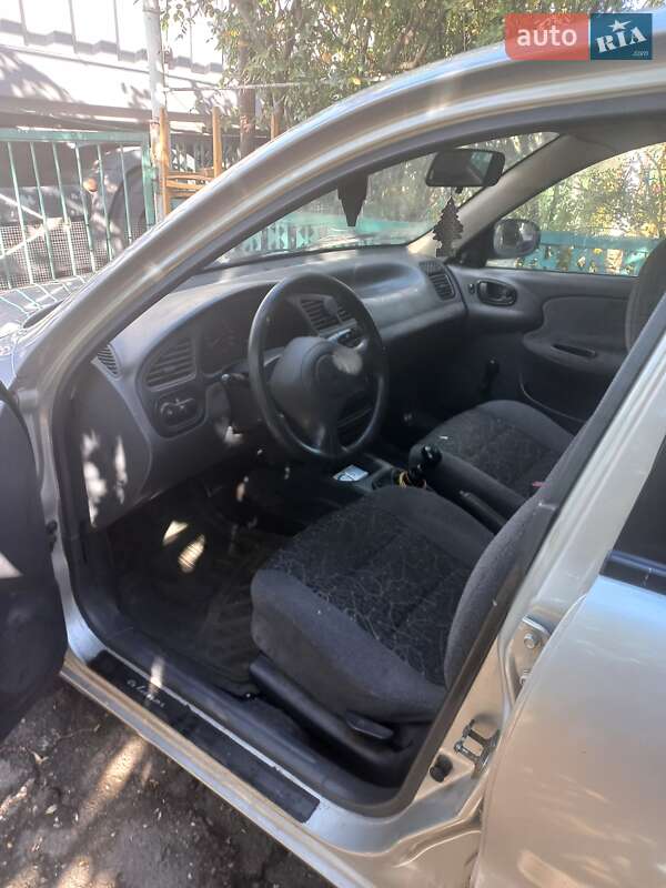 Седан Daewoo Sens 2005 в Подільську