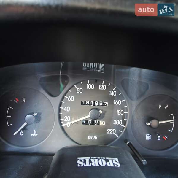 Седан Daewoo Sens 2004 в Харькове