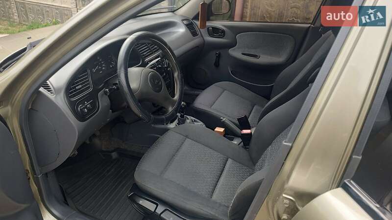 Седан Daewoo Sens 2005 в Хоролі