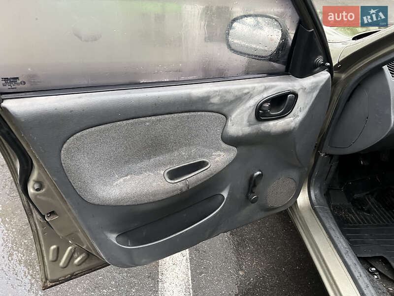 Седан Daewoo Sens 2005 в Харькове