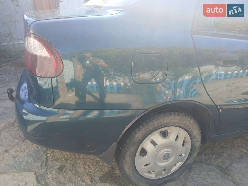 Седан Daewoo Sens 2006 в Гусятине