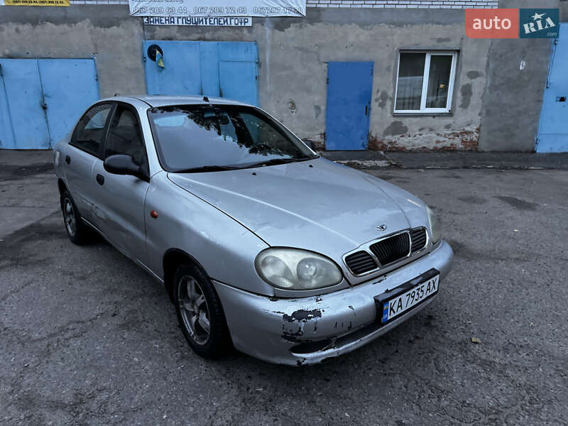 Седан Daewoo Sens 2004 в Киеве