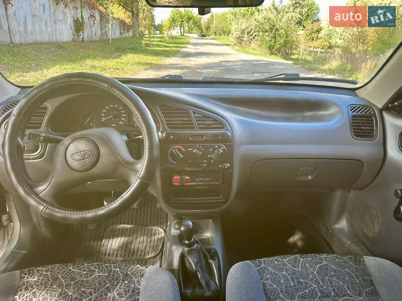 Седан Daewoo Sens 2005 в Днепре