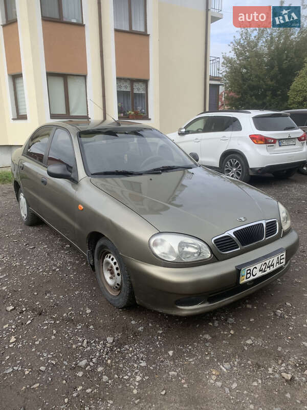 Седан Daewoo Sens 2005 в Львове