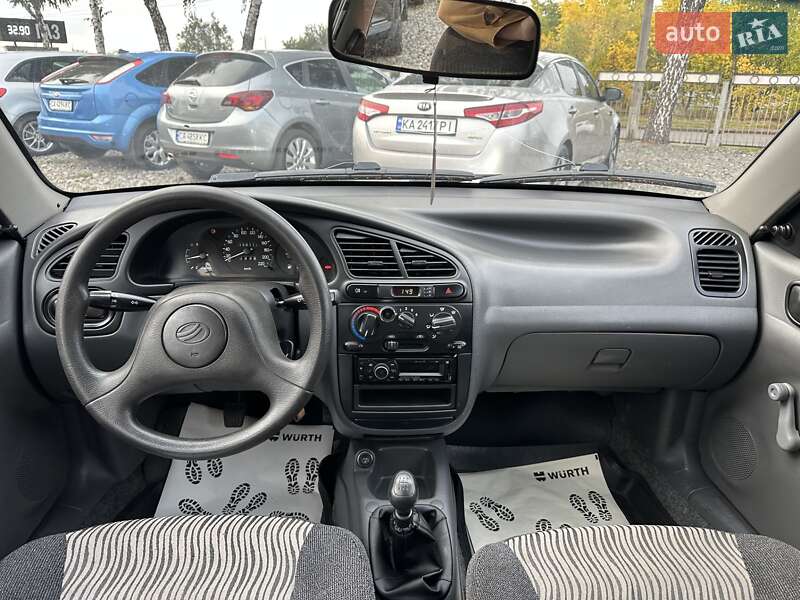 Седан Daewoo Sens 2013 в Смеле