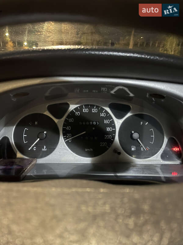 Седан Daewoo Sens 2003 в Кривом Роге