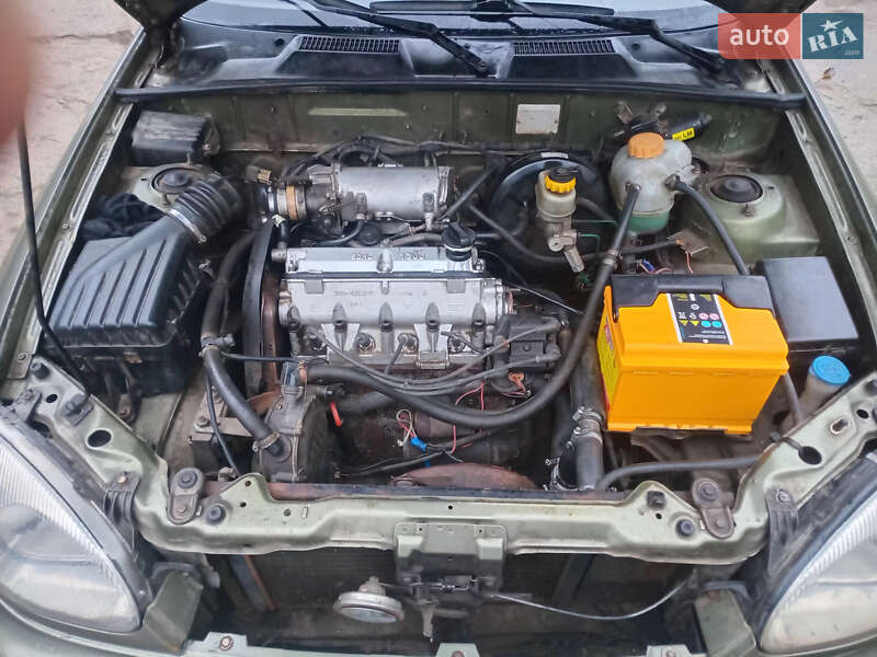 Седан Daewoo Sens 2003 в Житомире