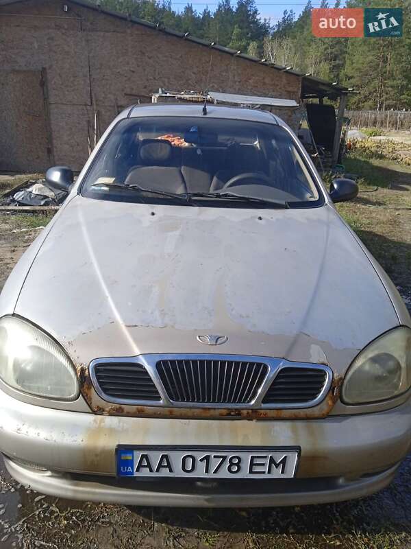 Седан Daewoo Sens 2004 в Вышгороде