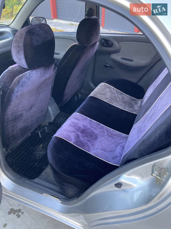 Седан Daewoo Sens 2006 в Барышевке