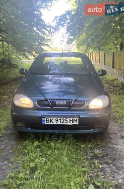 Седан Daewoo Sens 2005 в Ровно