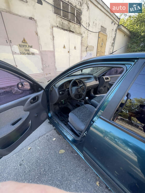 Седан Daewoo Sens 2005 в Одесі