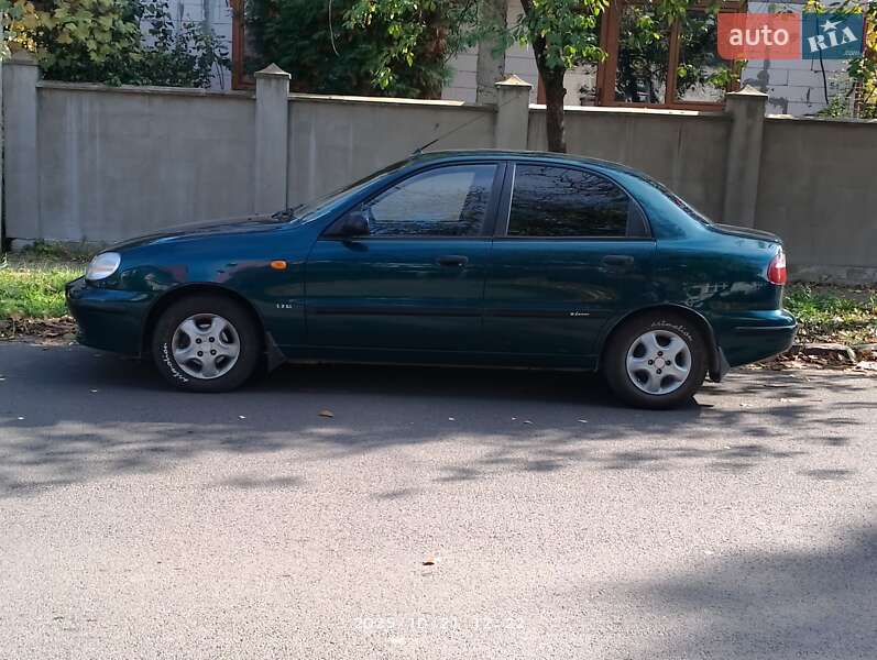 Седан Daewoo Sens 2004 в Иршаве