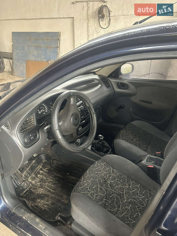 Седан Daewoo Sens 2004 в Лановцах