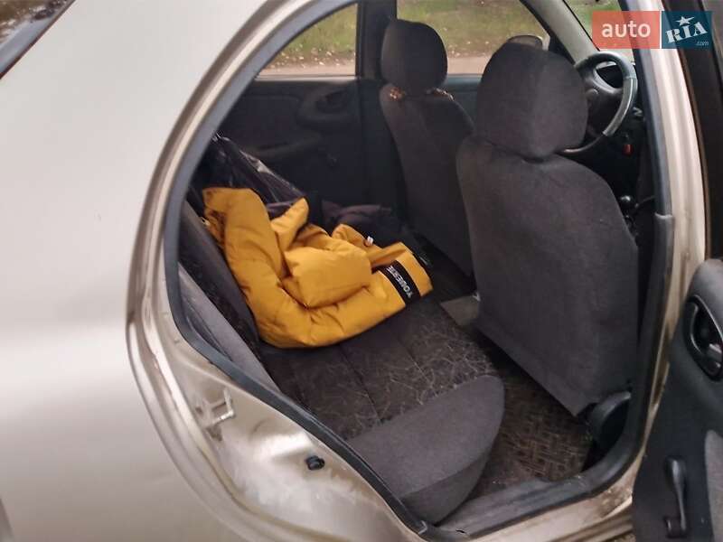 Седан Daewoo Sens 2004 в Білій Церкві