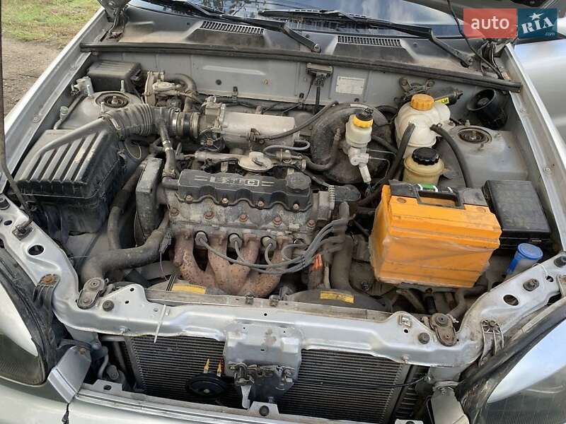 Седан Daewoo Sens 2008 в Павлограді