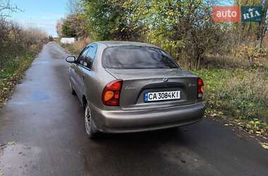 Седан Daewoo Sens 2011 в Звенигородці