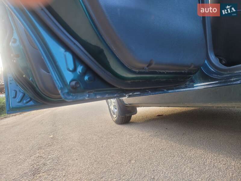 Седан Daewoo Sens 2004 в Каменском