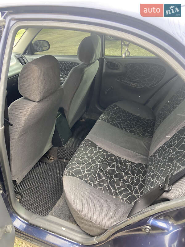 Седан Daewoo Sens 2003 в Рудки