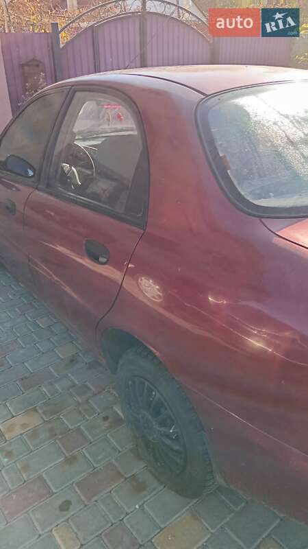 Седан Daewoo Sens 2006 в Черноморске