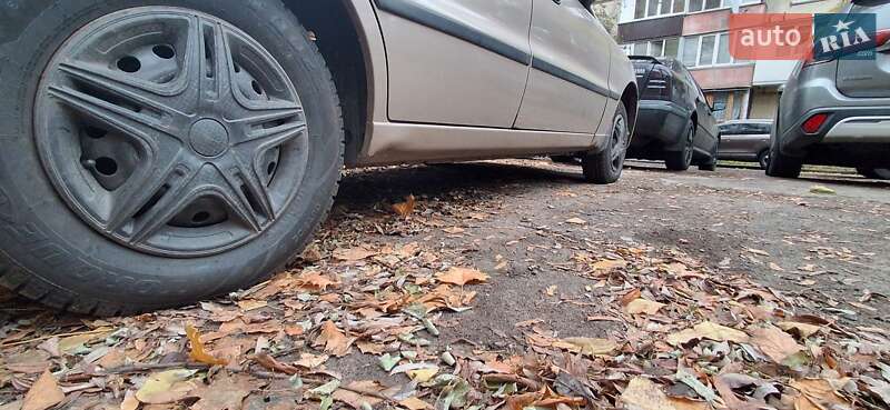 Седан Daewoo Sens 2015 в Києві