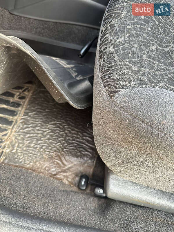 Седан Daewoo Sens 2004 в Кривому Розі