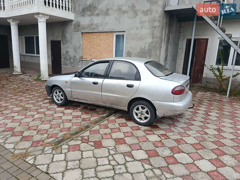 Седан Daewoo Sens 2002 в Херсоні