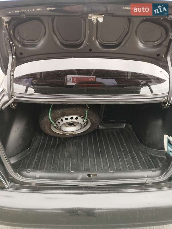 Седан Daewoo Sens 2006 в Липовій Долині