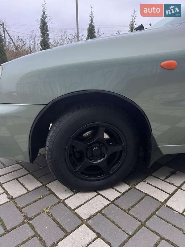 Седан Daewoo Sens 2009 в Буську