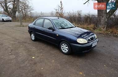 Седан Daewoo Sens 2003 в Новониколаевке
