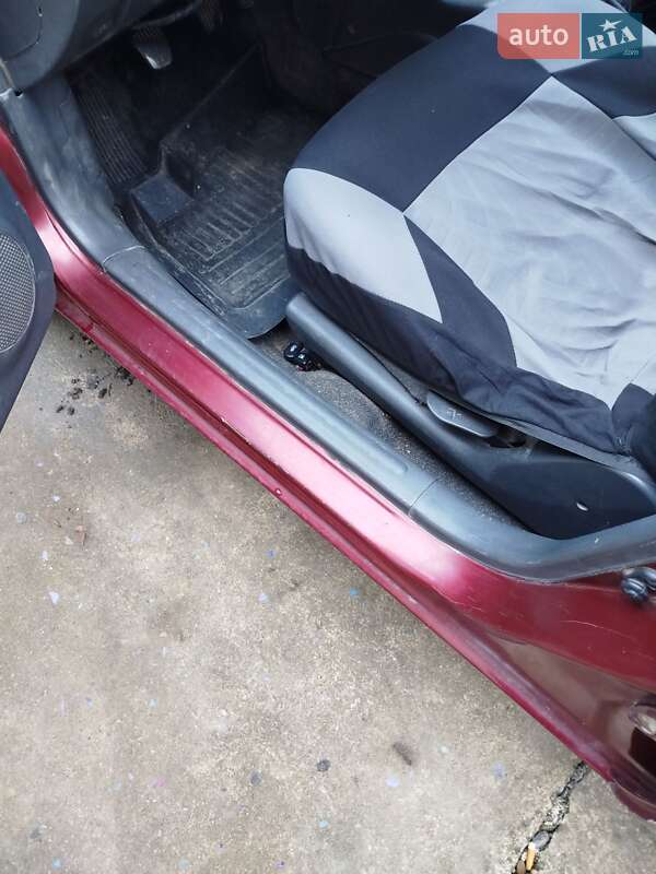 Седан Daewoo Sens 2005 в Черновцах