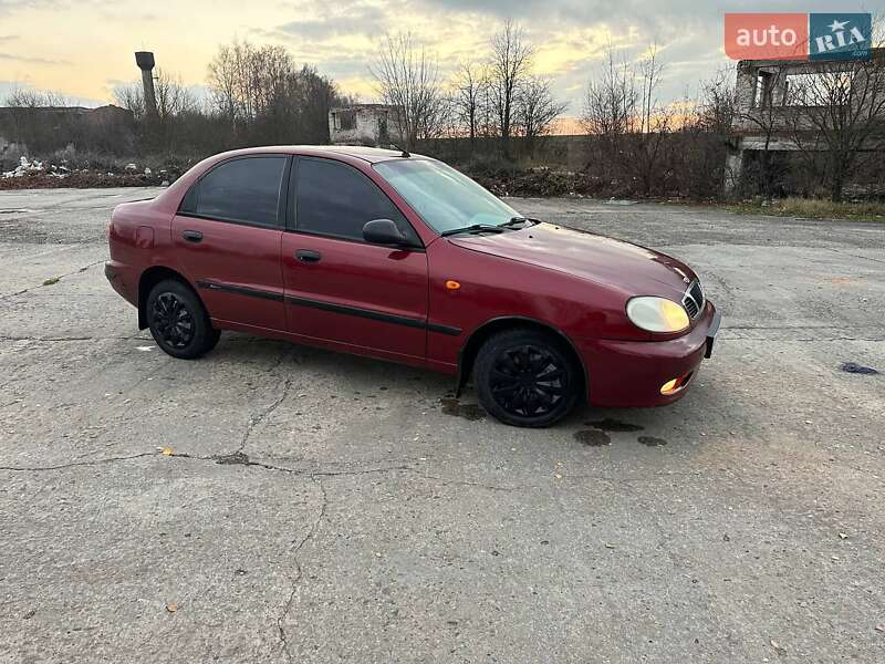 Седан Daewoo Sens 2005 в Деражне
