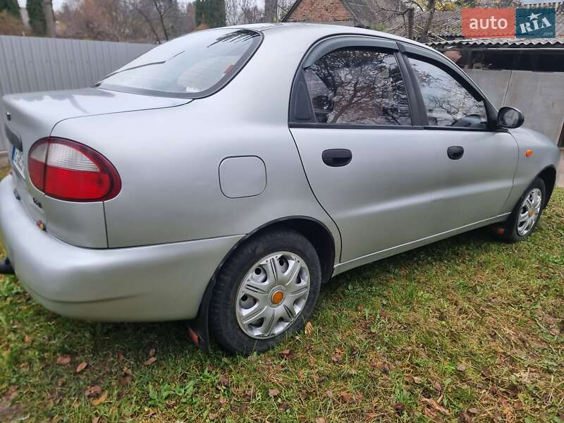 Седан Daewoo Sens 2006 в Хмільнику