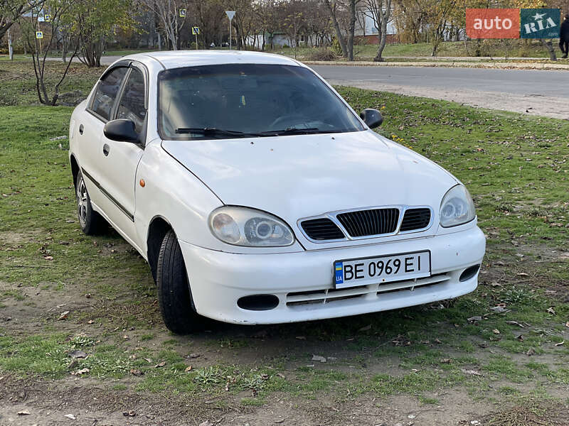 Седан Daewoo Sens 2002 в Херсоні