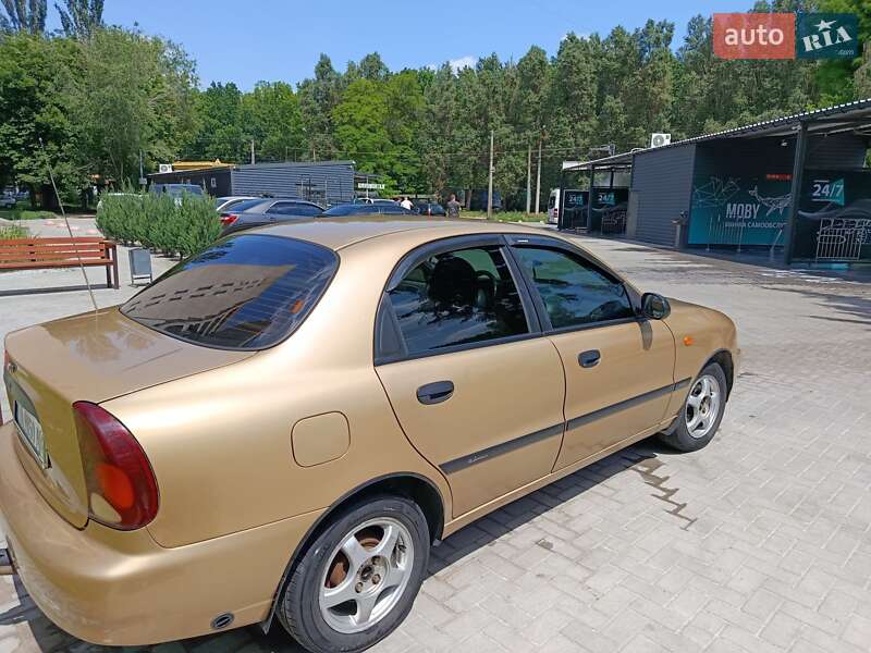 Седан Daewoo Sens 2002 в Запоріжжі