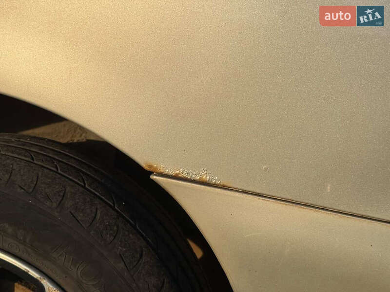 Седан Daewoo Sens 2004 в Марганце