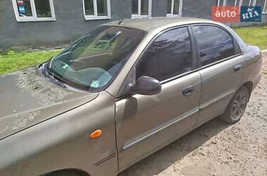 Седан Daewoo Sens 2004 в Коростене