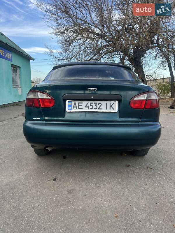 Седан Daewoo Sens 2004 в Дніпрі
