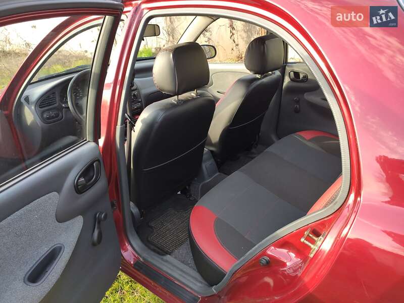 Седан Daewoo Sens 2007 в Жовтих Водах