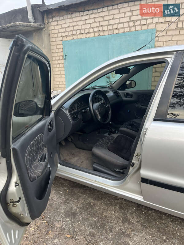 Седан Daewoo Sens 2003 в Павлограді