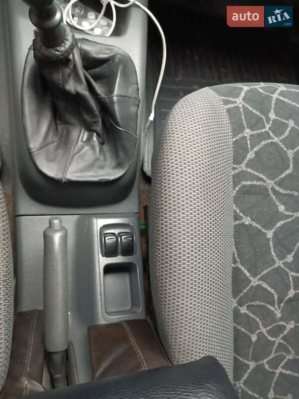 Седан Daewoo Sens 2002 в Корсуне-Шевченковском фото 6 Седан Daewoo Sens 2002 в Корсуне-Шевченковском