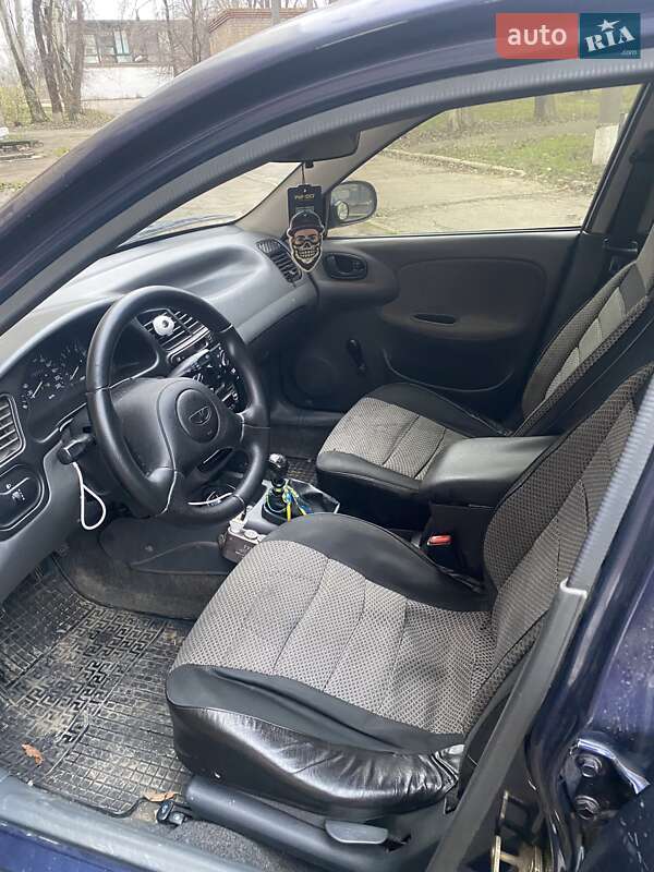 Седан Daewoo Sens 2005 в Запоріжжі