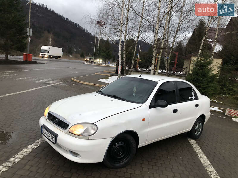 Седан Daewoo Sens 2005 в Сколе