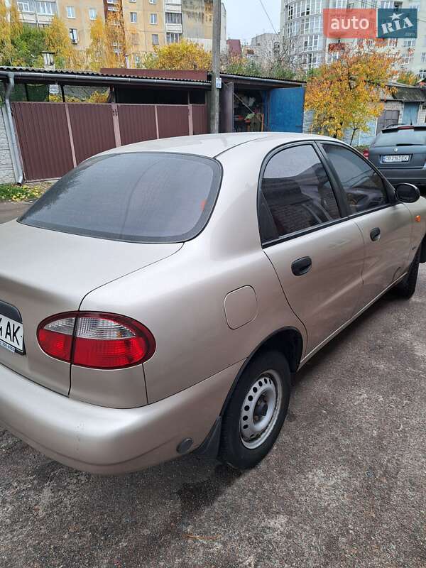 Седан Daewoo Sens 2004 в Чернигове