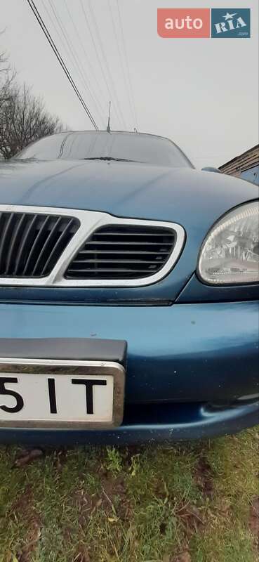 Седан Daewoo Sens 2003 в Солоницевке