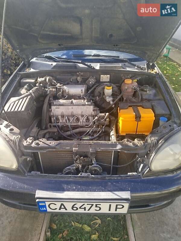 Седан Daewoo Sens 2006 в Черкасах