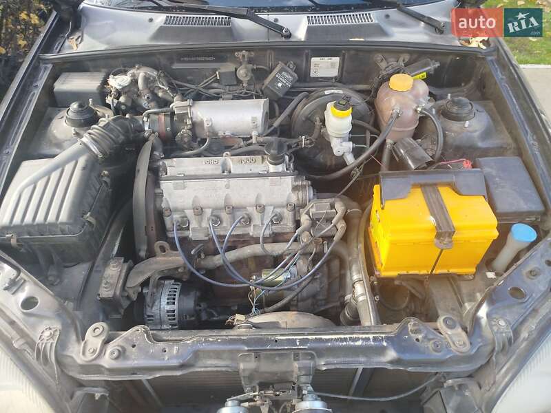 Седан Daewoo Sens 2006 в Черкасах