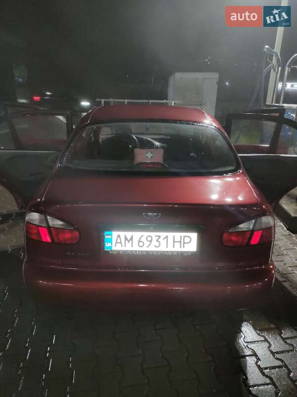 Седан Daewoo Sens 2004 в Житомире