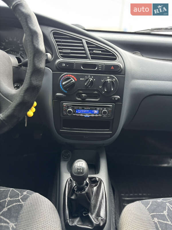 Седан Daewoo Sens 2003 в Борисполі