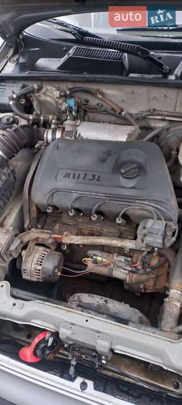 Седан Daewoo Sens 2003 в Шептицькому