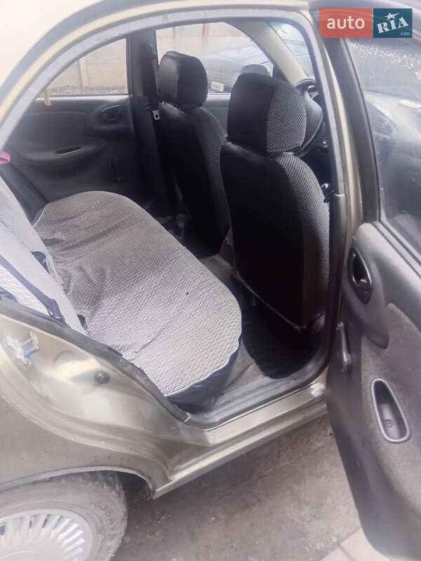 Седан Daewoo Sens 2006 в Броварах